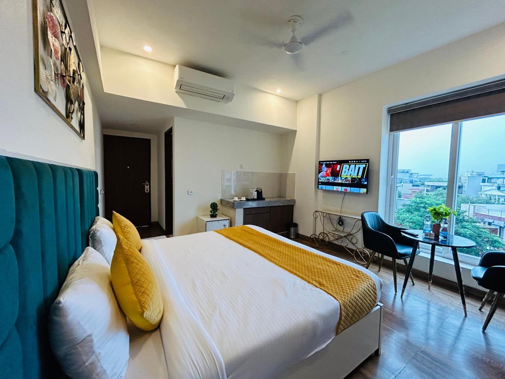 Amahi Inn Gurgaon Exterior photo