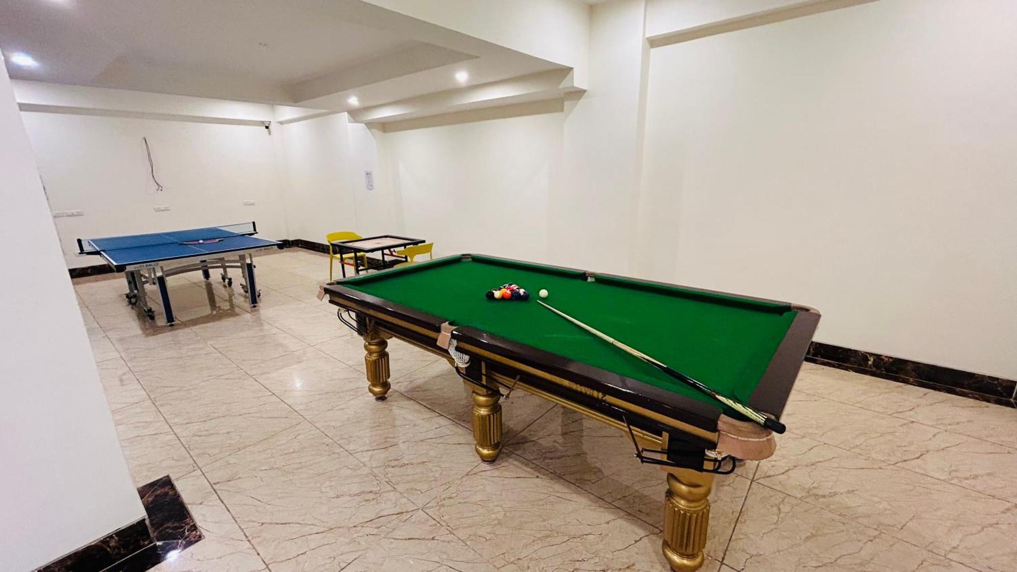 Amahi Inn Gurgaon Exterior photo